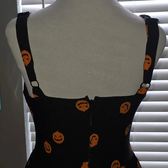 Pumpkin King Maneater Swing Dress in Black And Orange - Vixen by Micheline Pitt - Picture 5 of 8